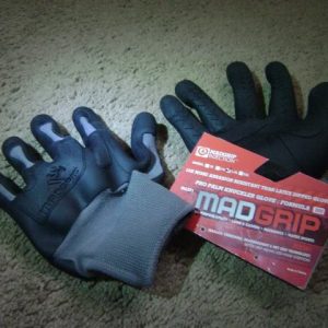 mad grip gloves