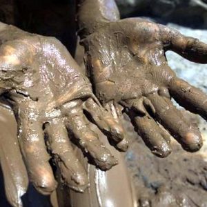 Muddy hands
